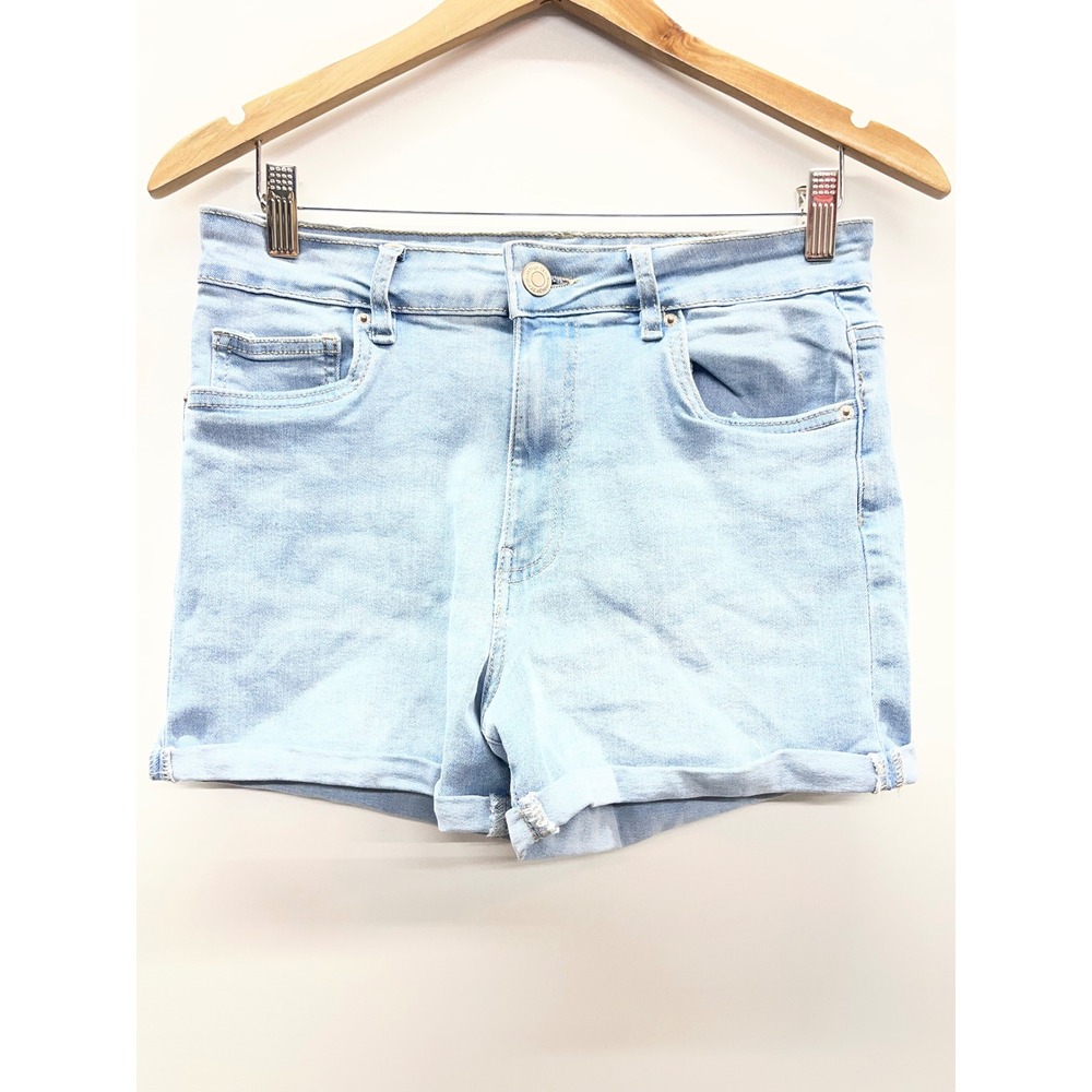 Refuge Denim Miami High Rise Stretch Light Wash Cuffed Jean Shorts Size 9